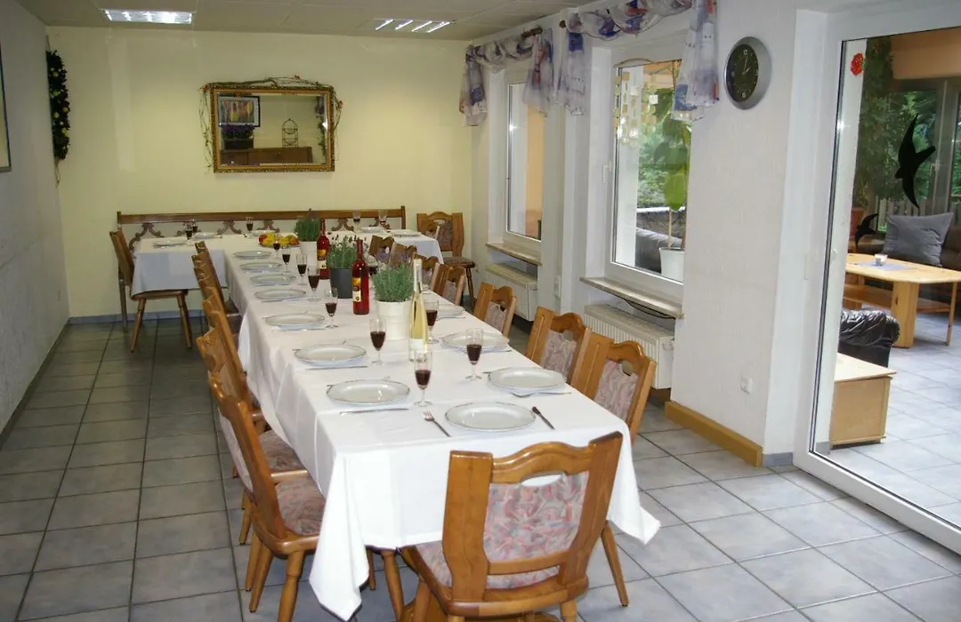 Ferienhaus Waldrand-1